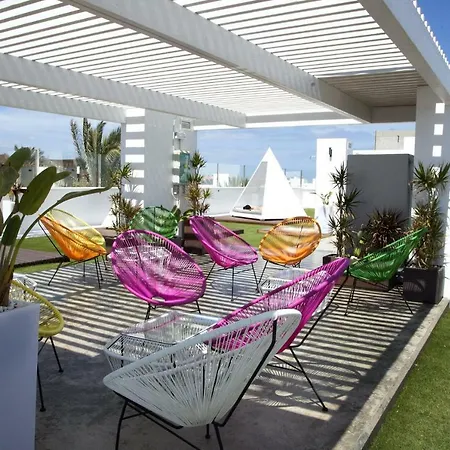 Bristol Beach Apartment *