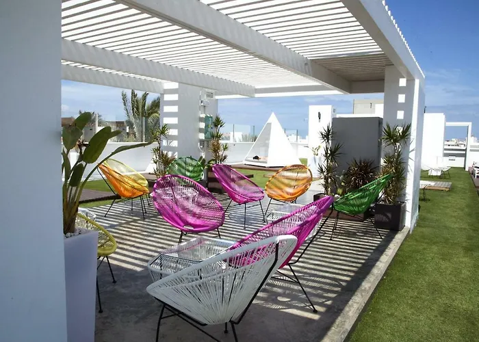 Bristol Beach Apartment *